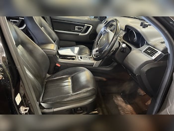 Used Land Rover Discovery Sport 2015 for sale - 79482770: Photo
