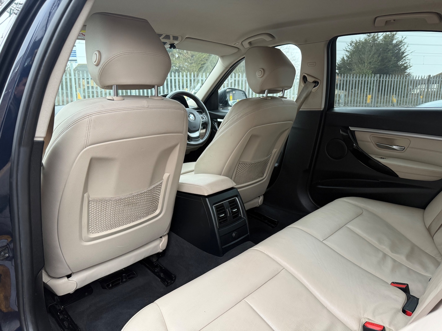 Used BMW 3 Series 2016 for sale - 76937651: Photo 37