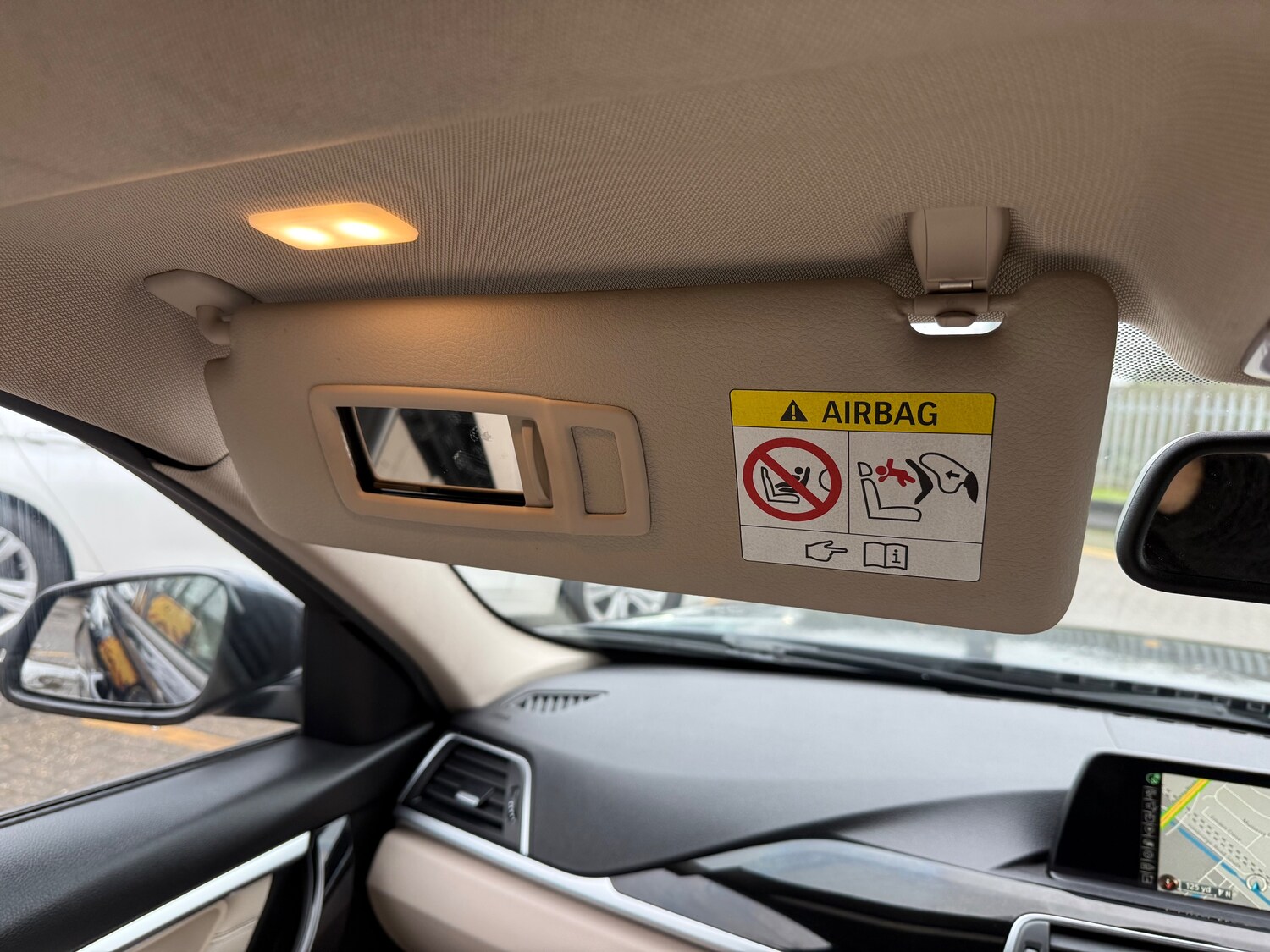 Used BMW 3 Series 2016 for sale - 76937651: Photo 40