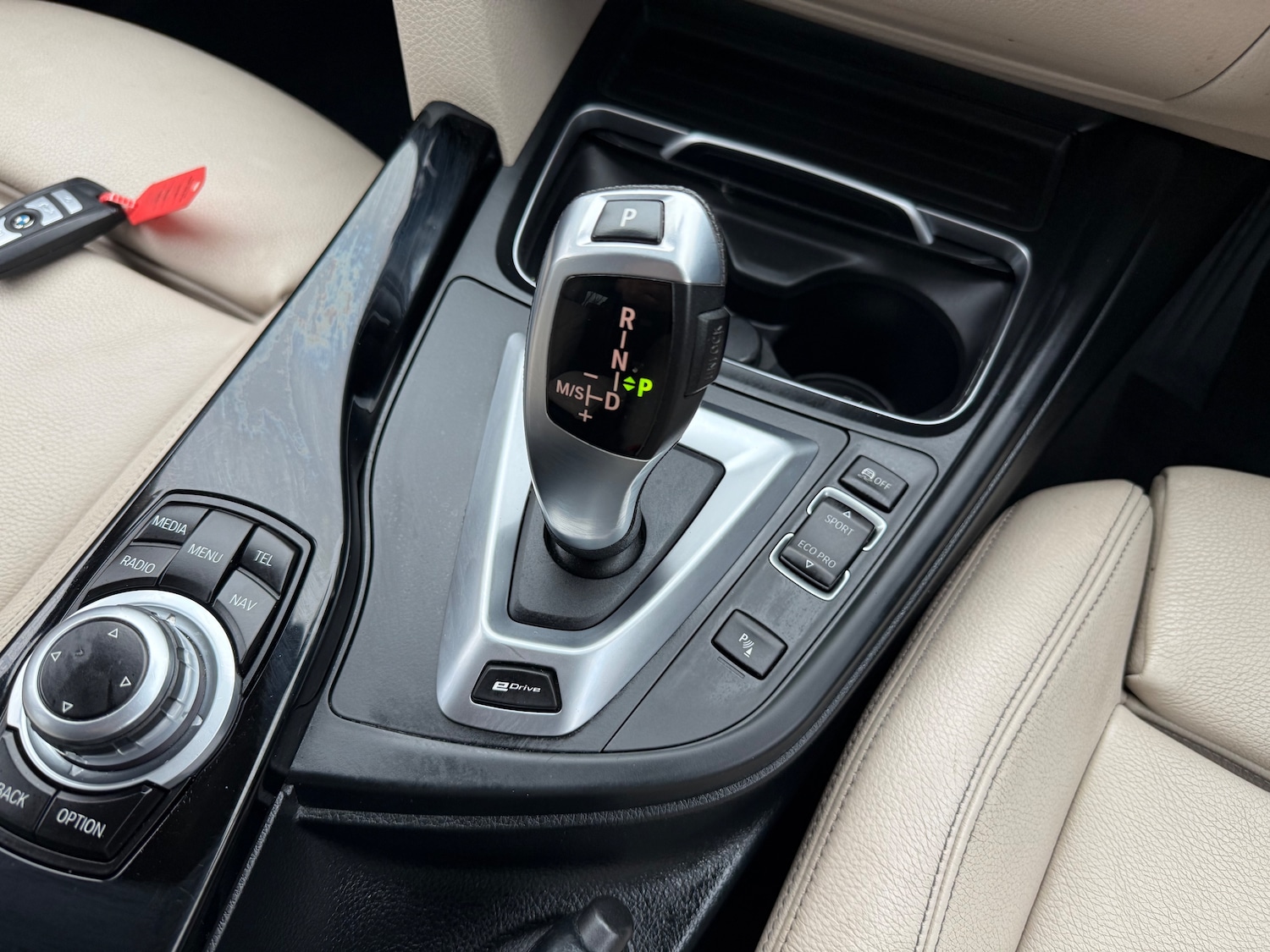 Used BMW 3 Series 2016 for sale - 76937651: Photo 41