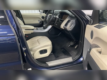 Used Land Rover Range Rover Sport 2018 for sale - 78815113: Photo