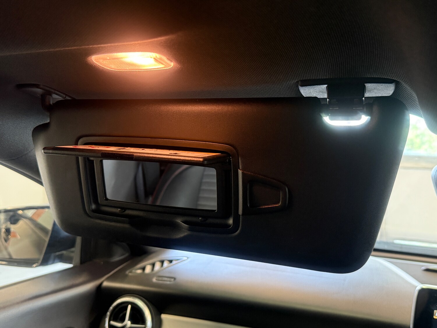 Used Mercedes-Benz CLA 2016 for sale - 76353058: Photo 38