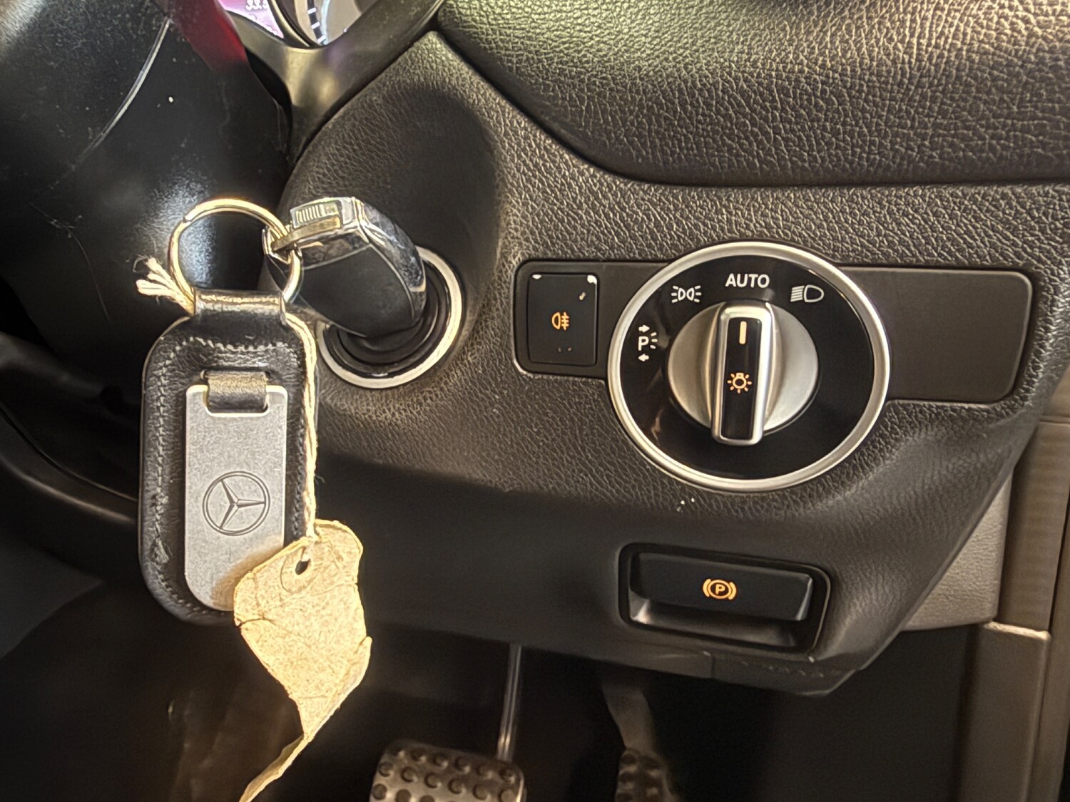 Used Mercedes-Benz CLA 2016 for sale - 76353058: Photo 41