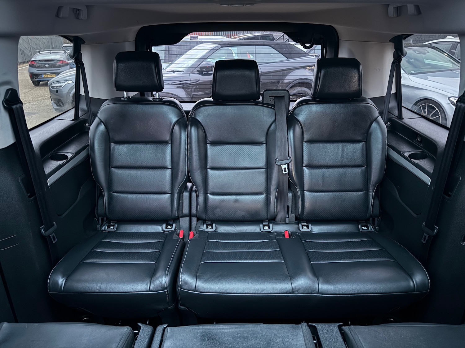 Used Peugeot Traveller 2018 for sale - 77319702: Photo 14