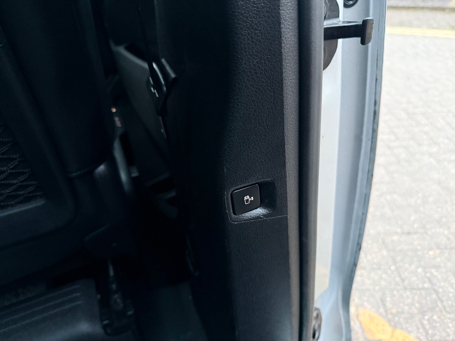 Used Peugeot Traveller 2018 for sale - 77319702: Photo 38