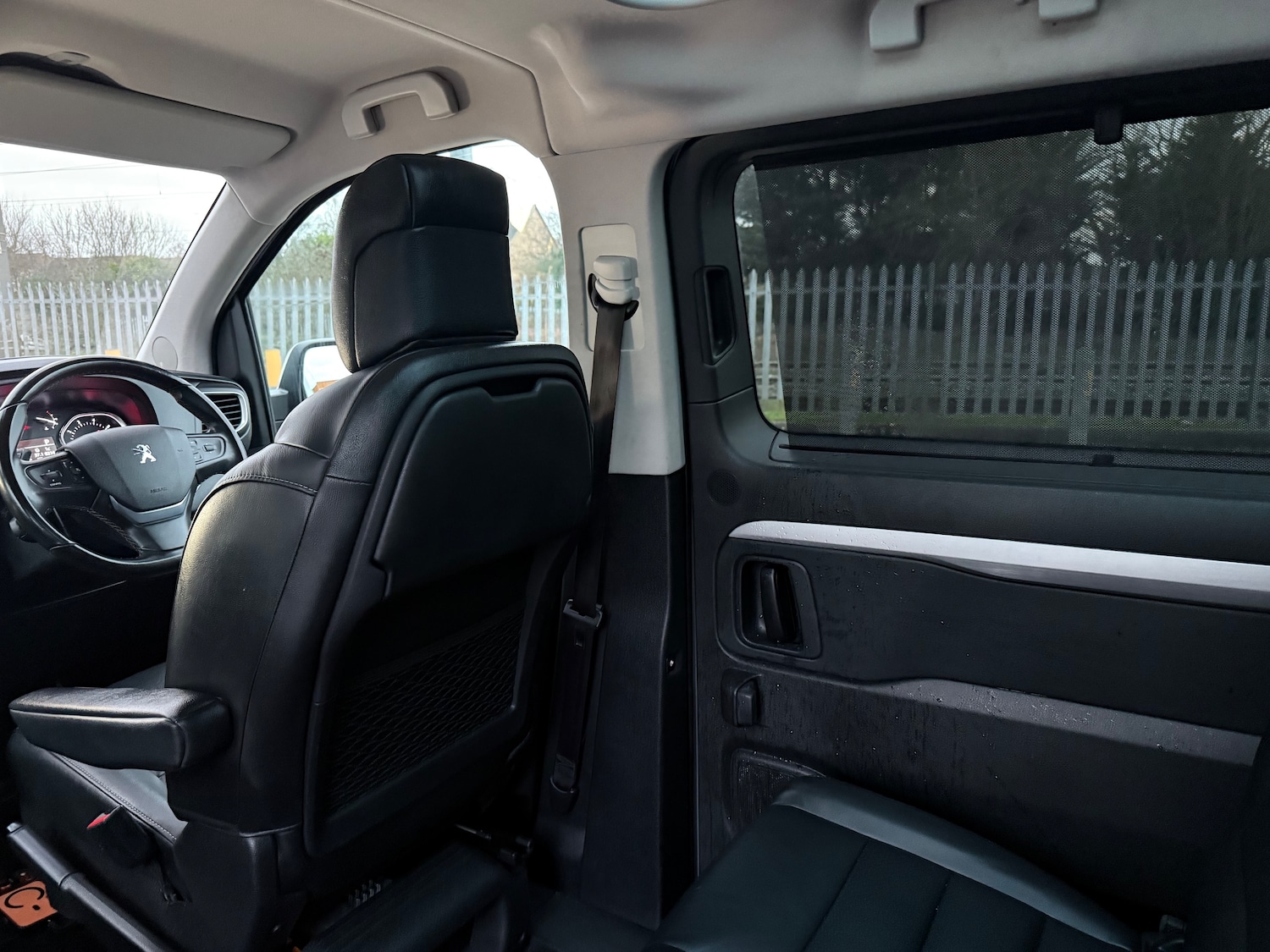 Used Peugeot Traveller 2018 for sale - 77319702: Photo 46