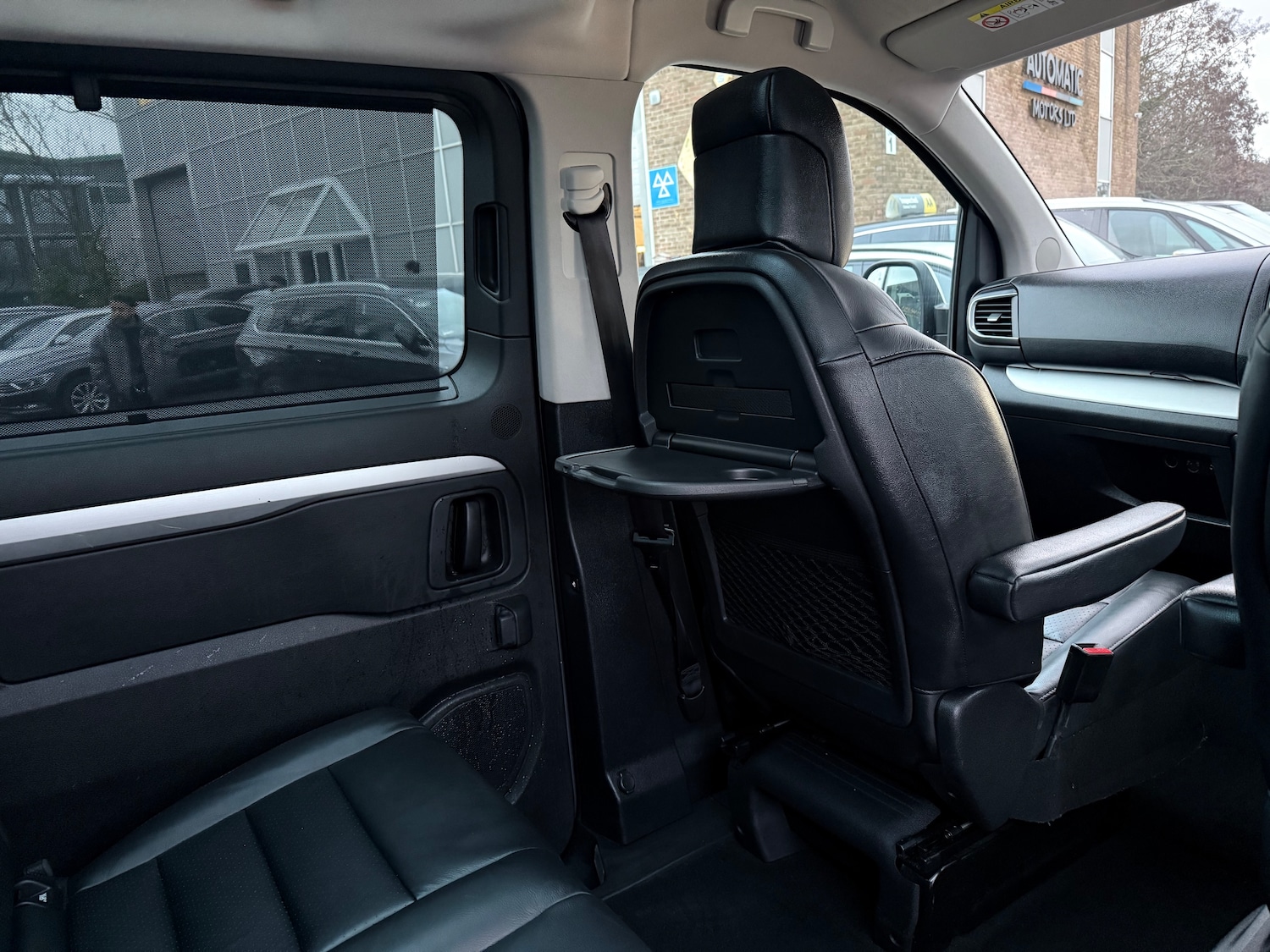 Used Peugeot Traveller 2018 for sale - 77319702: Photo 66