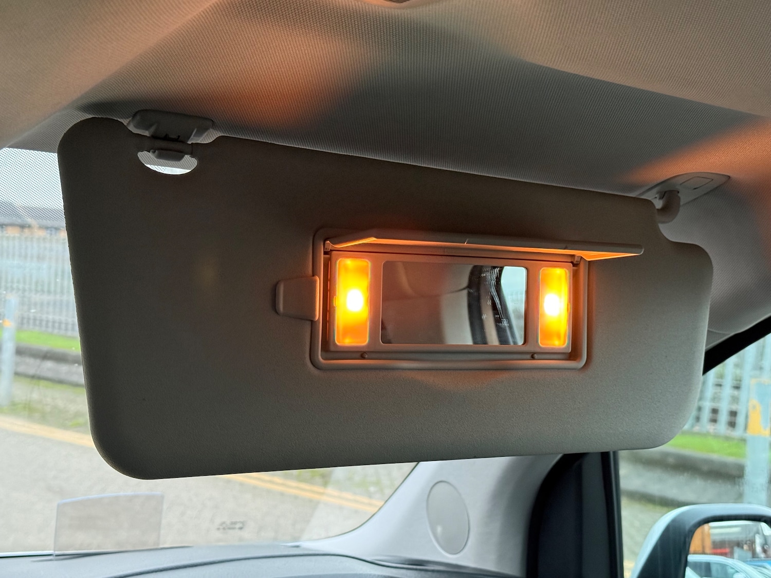 Used Peugeot Traveller 2018 for sale - 77319702: Photo 73