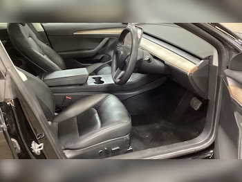 Used Tesla Model 3 2021 for sale - 75746638: Photo