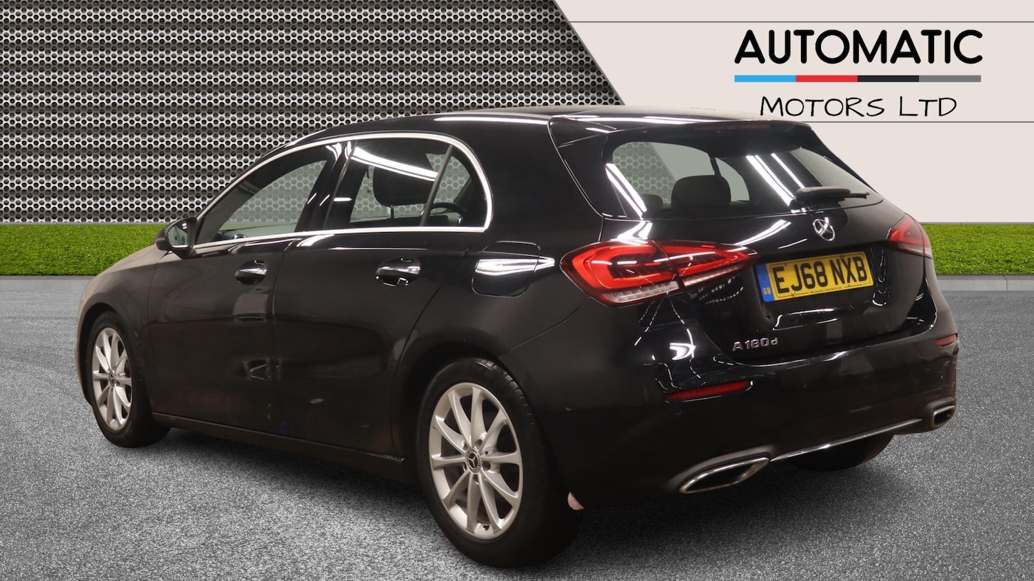 Used Mercedes-Benz A-Class 2018 for sale - 78053648: Photo 2