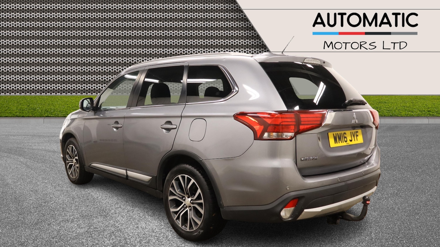 Used Mitsubishi Outlander 2016 for sale - 78098399: Photo 2