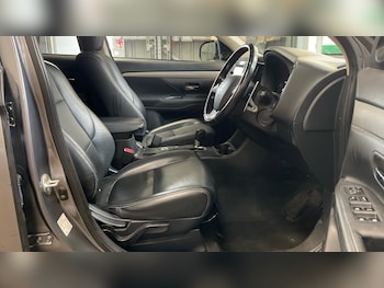 Used Mitsubishi Outlander 2016 for sale - 78098399: Photo