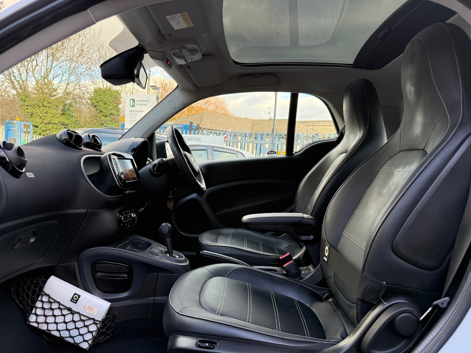 Used smart fortwo 2018 for sale - 77259055: Photo 13