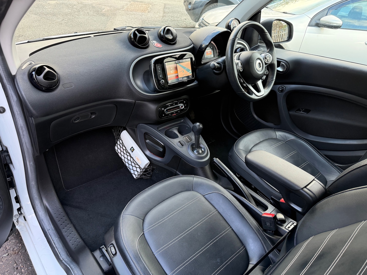 Used smart fortwo 2018 for sale - 77259055: Photo 14