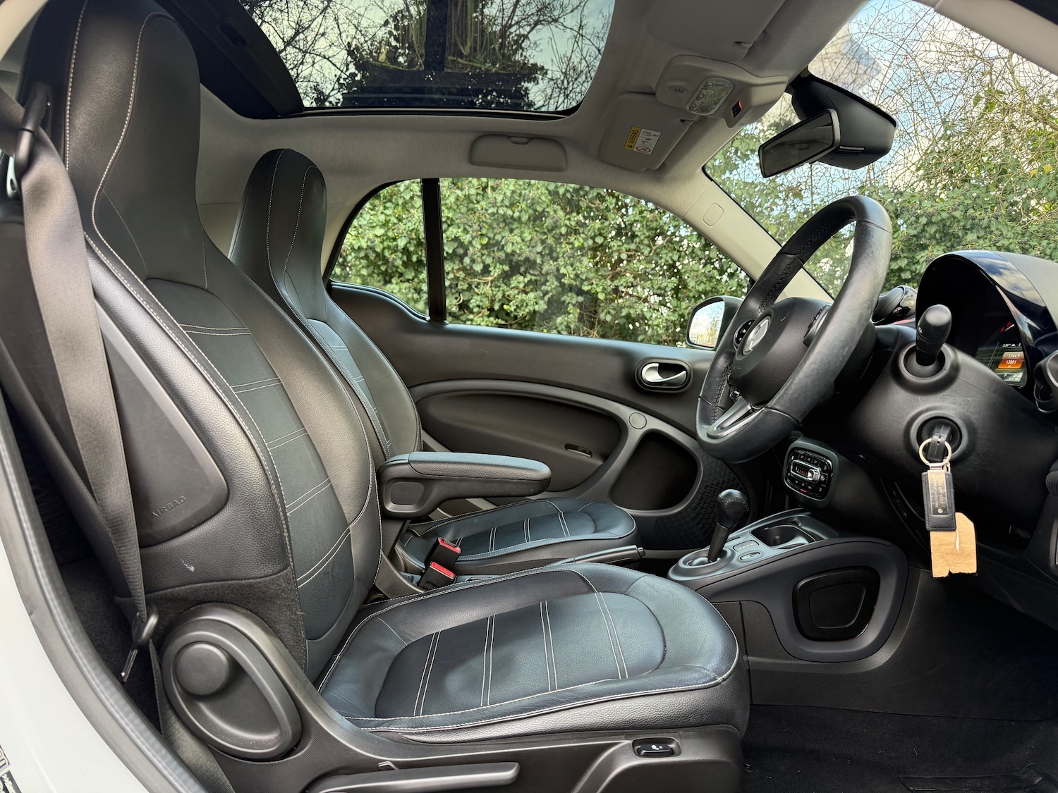 Used smart fortwo 2018 for sale - 77259055: Photo 27