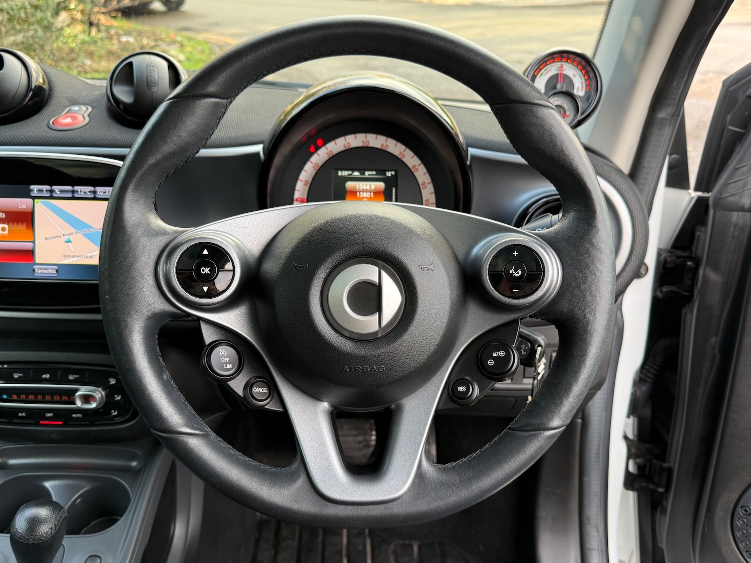 Used smart fortwo 2018 for sale - 77259055: Photo 39