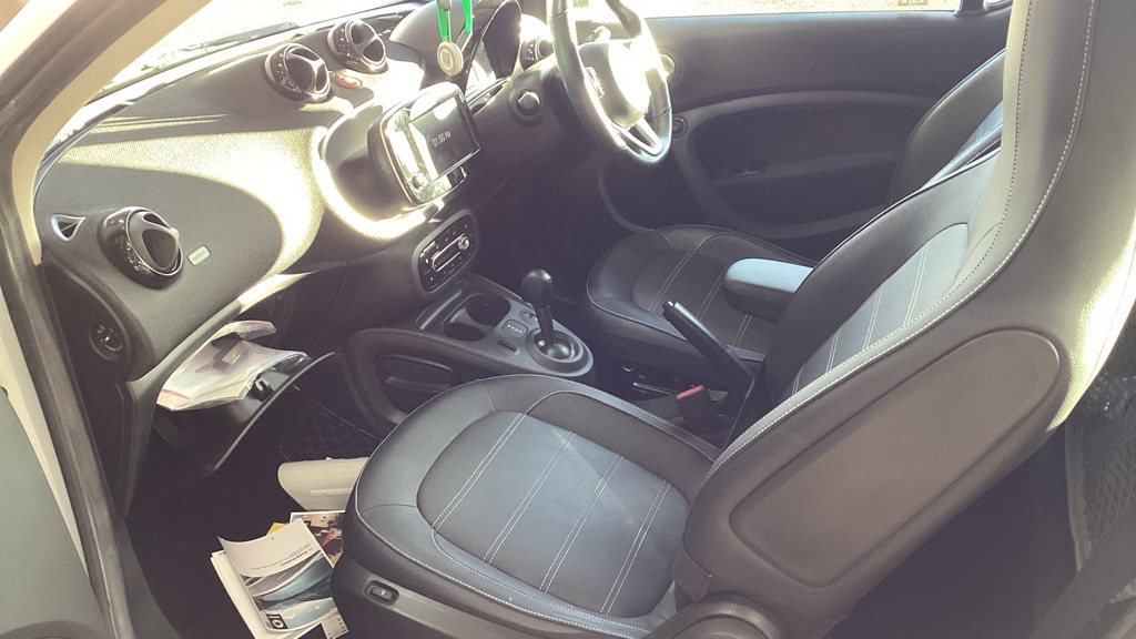 Used smart fortwo 2018 for sale - 77259055: Photo 8