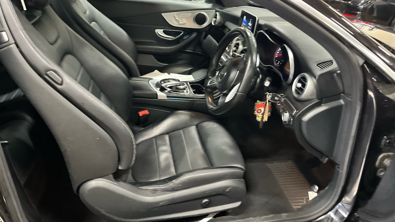 Used Mercedes-Benz C Class 2016 for sale - 77845520: Photo 3