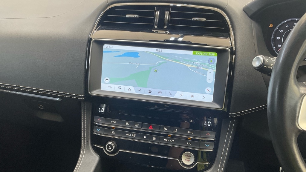 Used Jaguar F-Pace 2019 for sale - 76750881: Photo 6