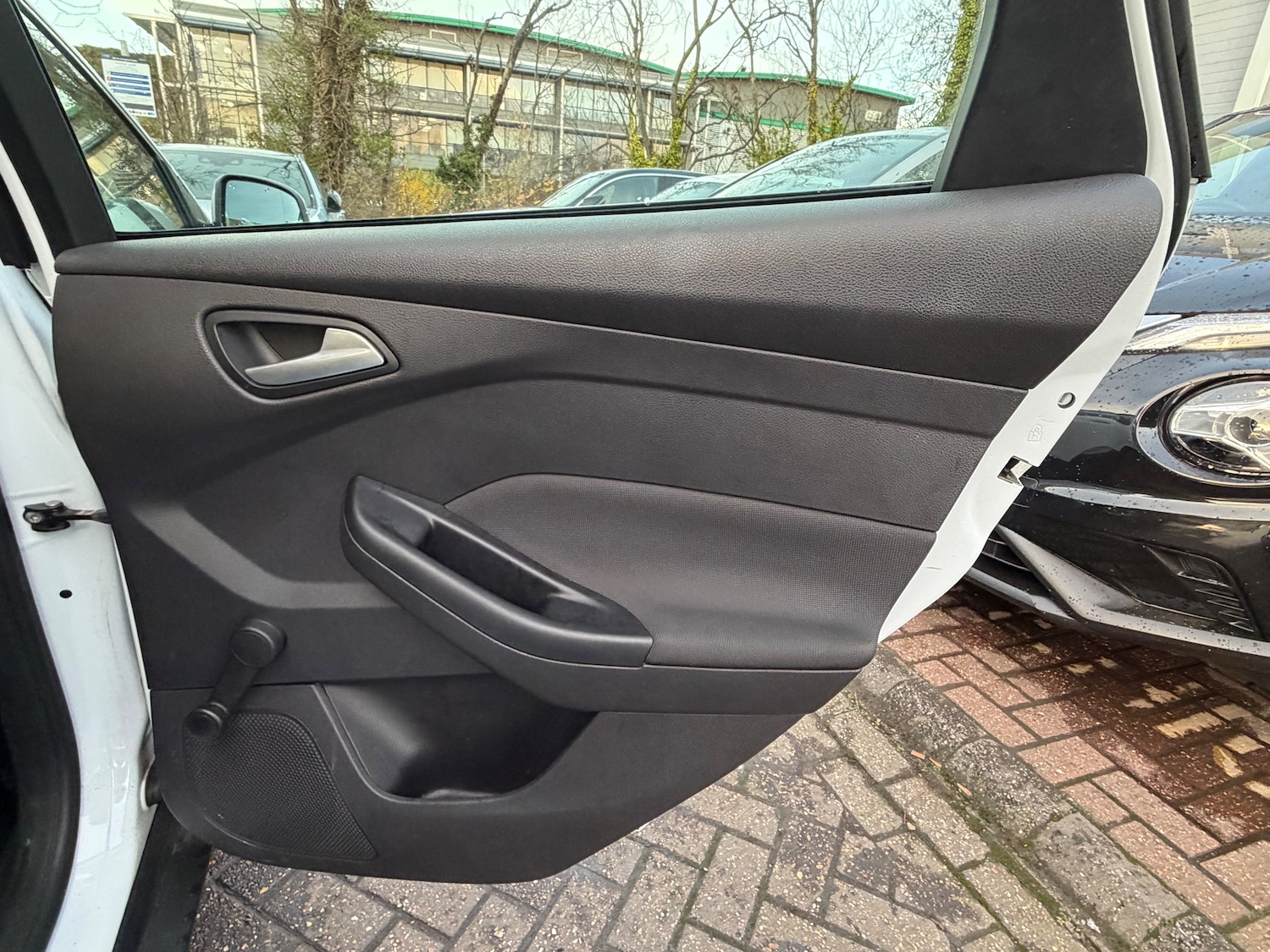 Used Ford Focus 2014 for sale - 76750885: Photo 12