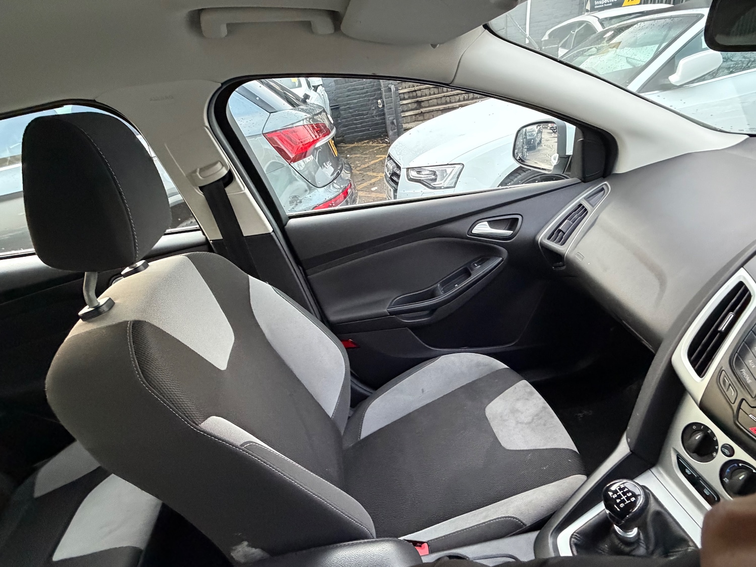 Used Ford Focus 2014 for sale - 76750885: Photo 16