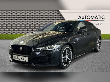Used Jaguar XE 2016 for sale - 77312983: Photo