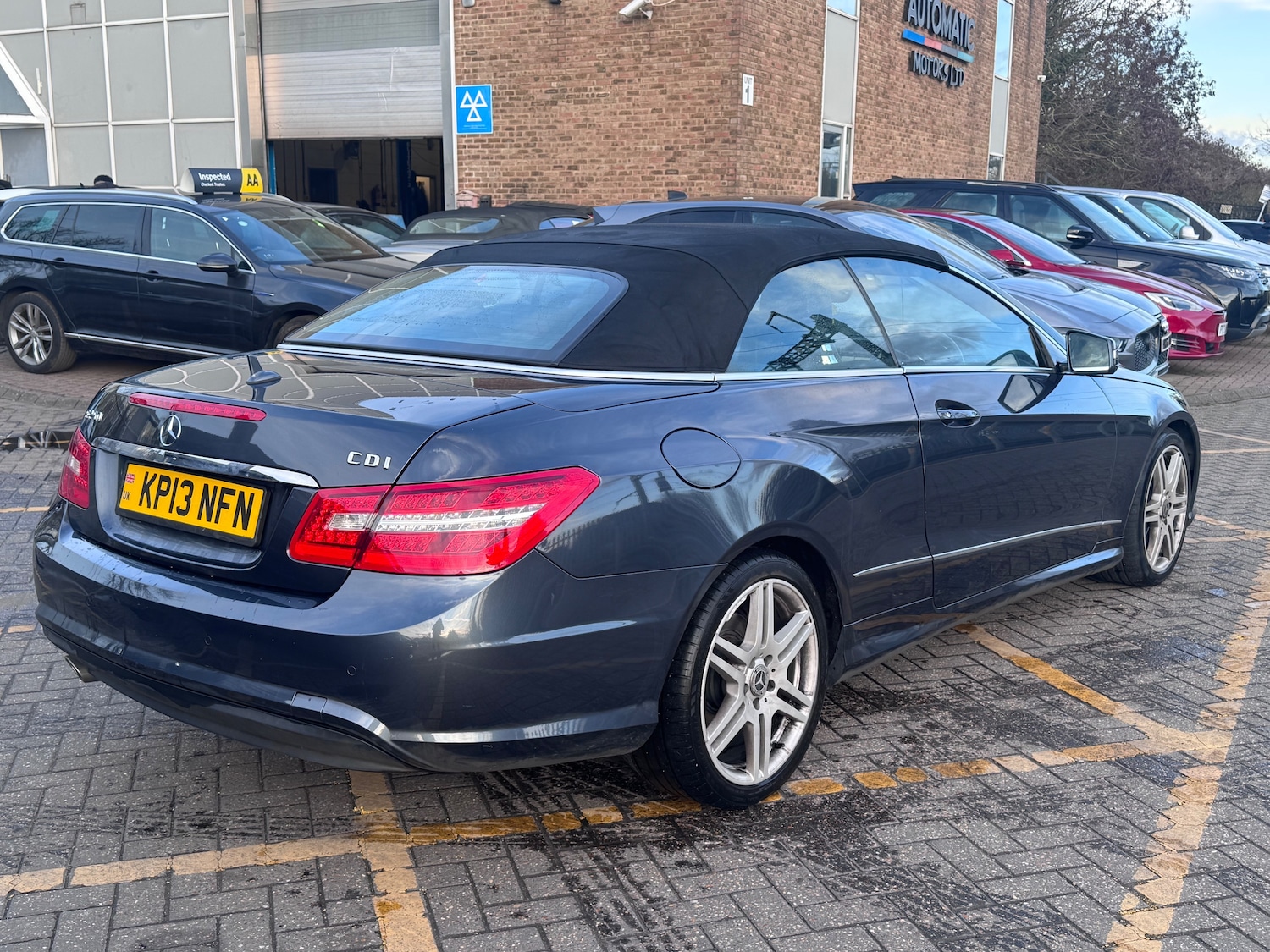 Used Mercedes-Benz E Class 2013 for sale - 77312992: Photo 29