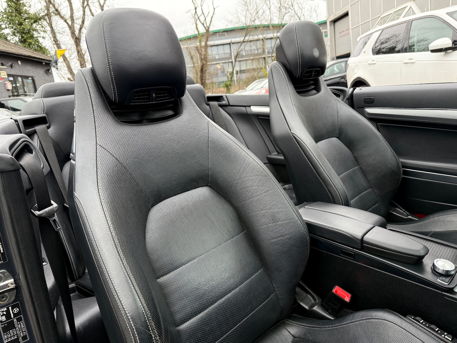 Used Mercedes-Benz E Class 2013 for sale - 77312992: Photo 35