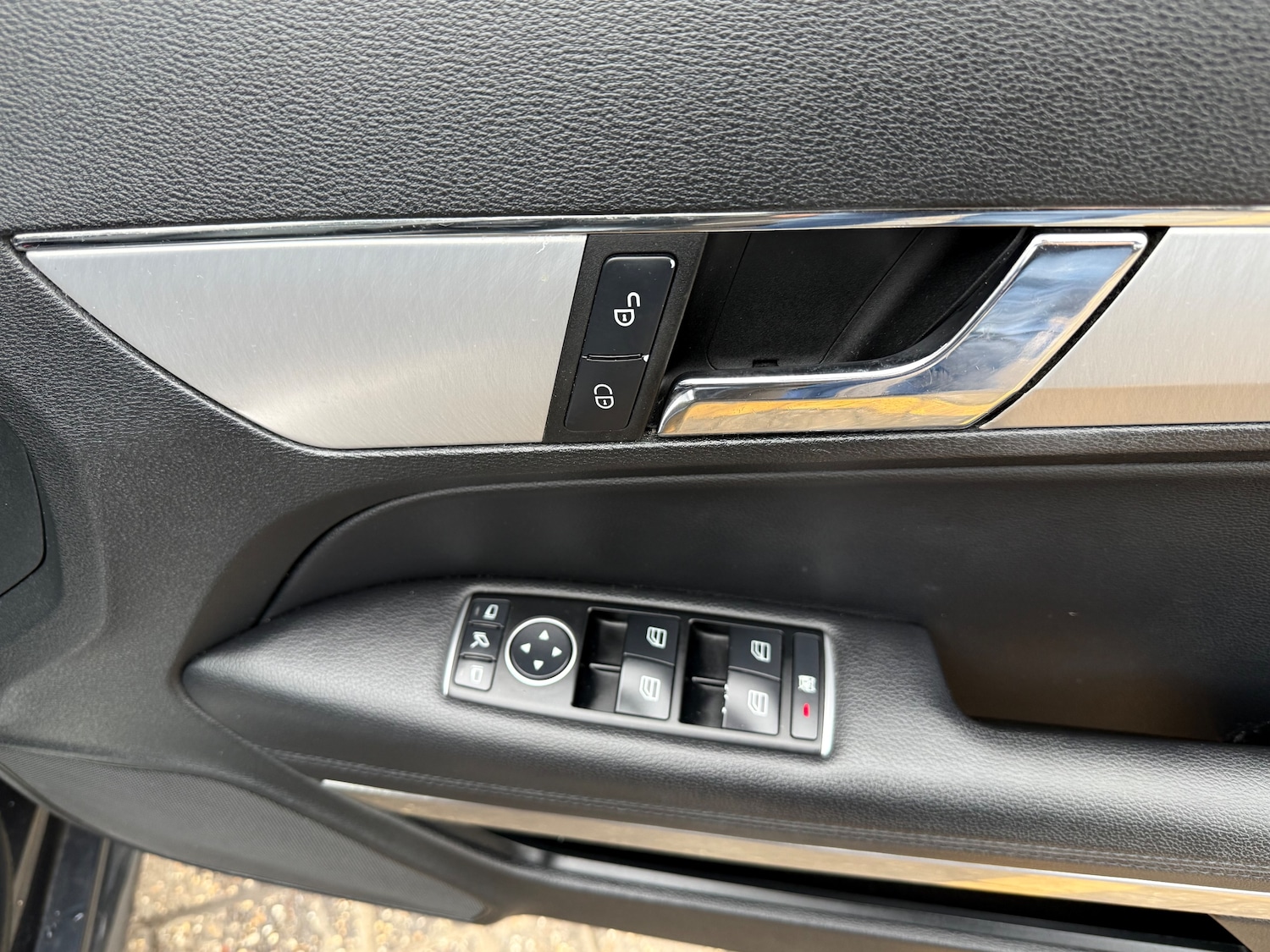 Used Mercedes-Benz E Class 2013 for sale - 77312992: Photo 39