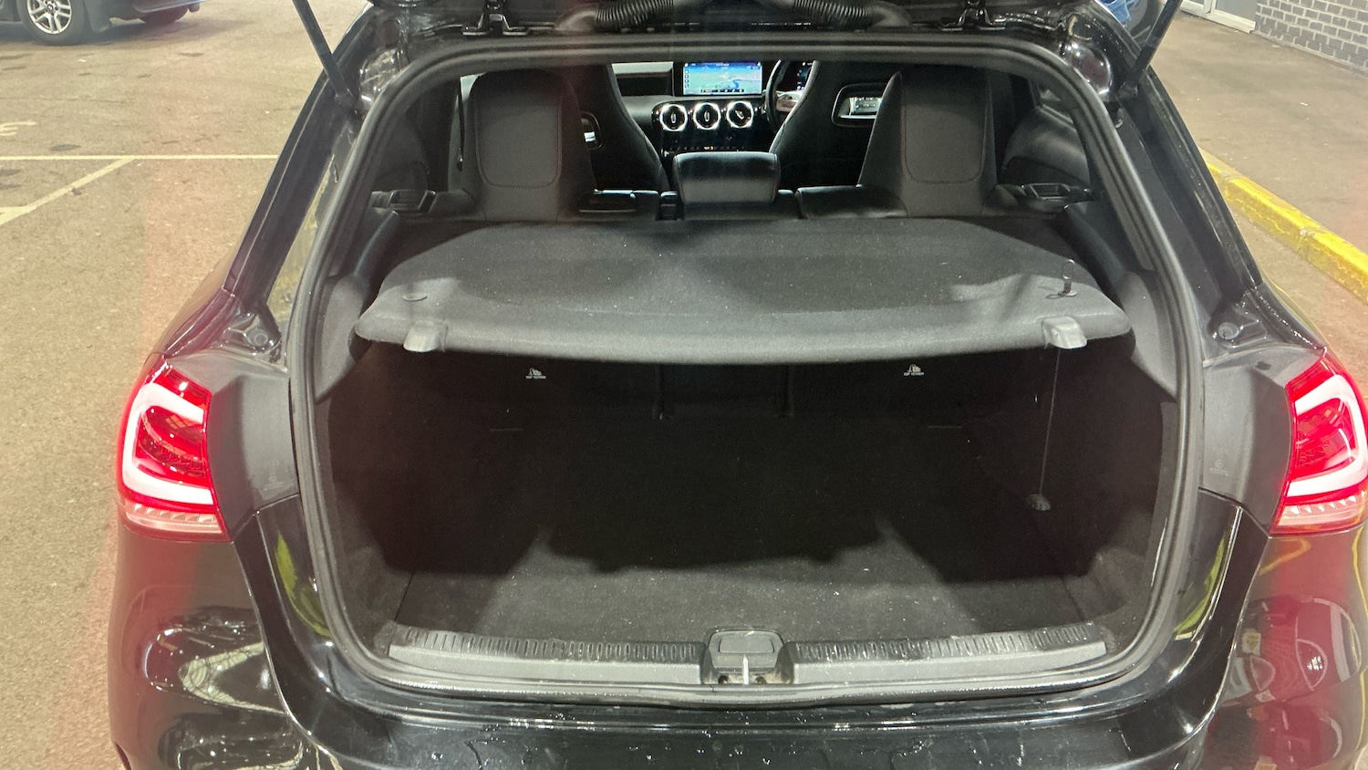 Used Mercedes-Benz A-Class 2020 for sale - 78098408: Photo 8