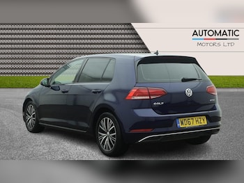 Used Volkswagen Golf 2018 for sale - 79010543: Photo