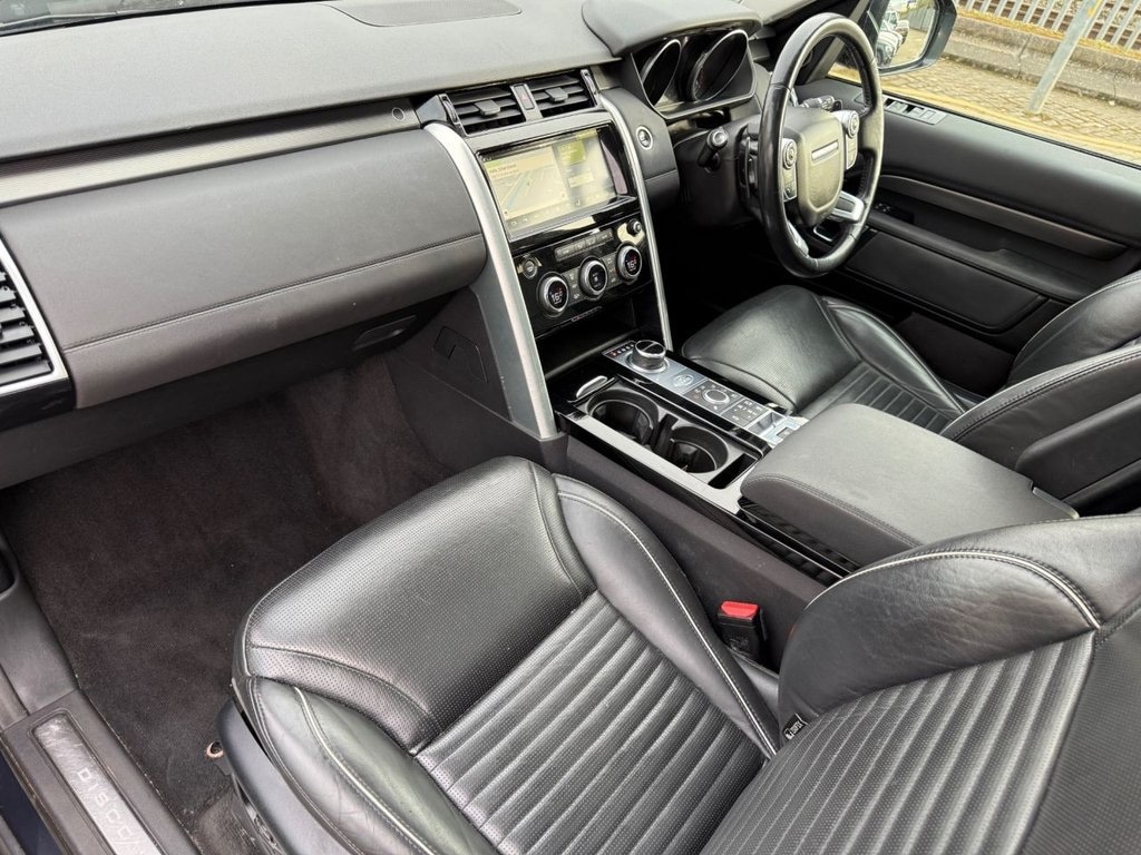 Used Land Rover Discovery 2017 for sale - 76311776: Photo 11