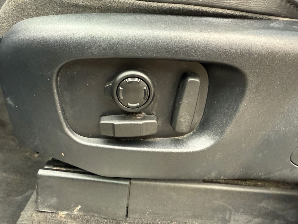 Used Land Rover Discovery 2017 for sale - 76311776: Photo 25