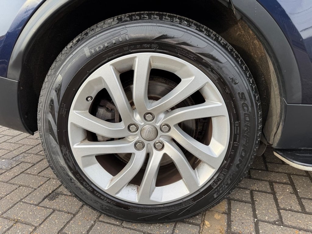 Used Land Rover Discovery 2017 for sale - 76311776: Photo 34