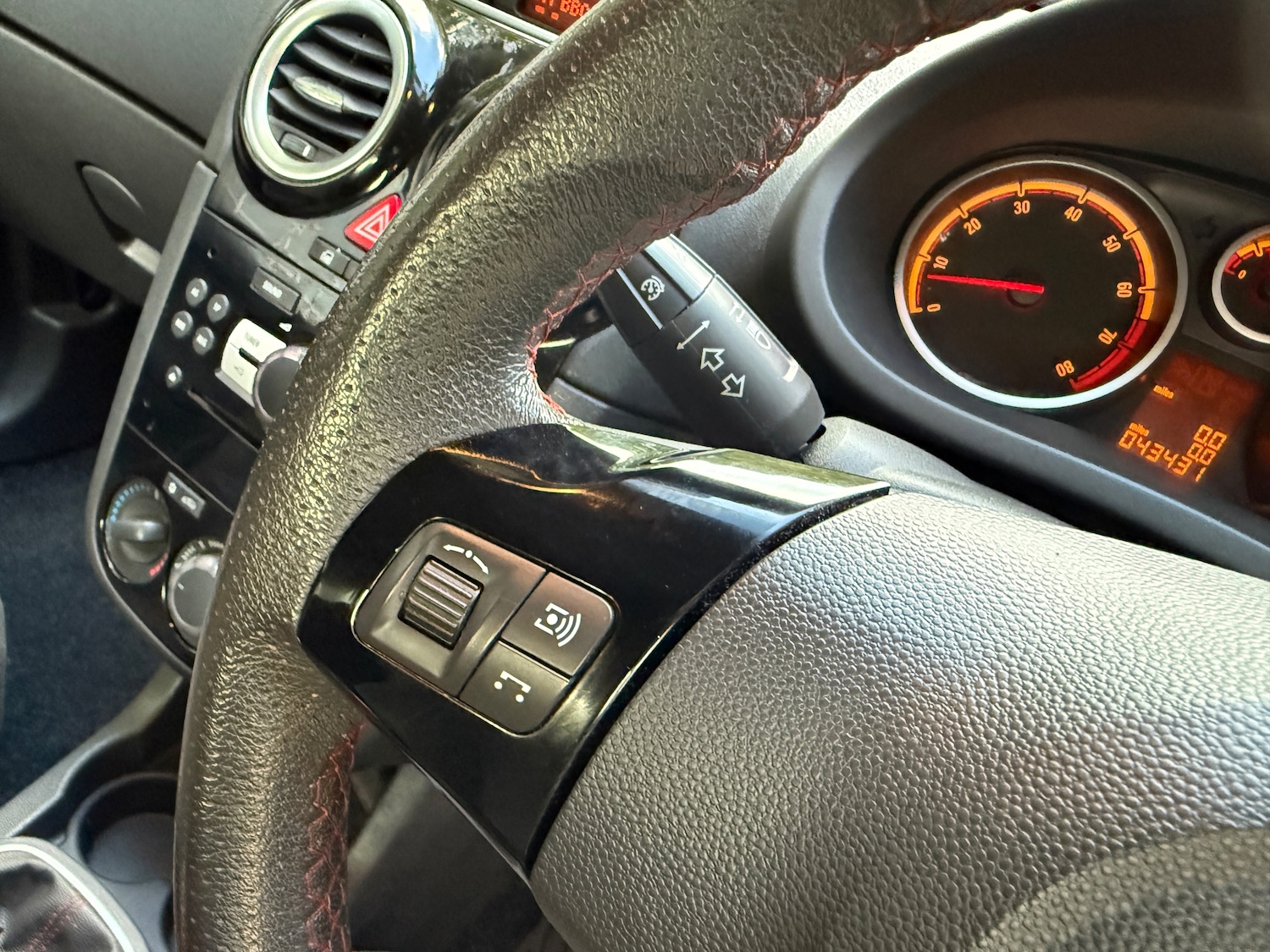 Used Vauxhall Corsa 2013 for sale - 76019461: Photo 36