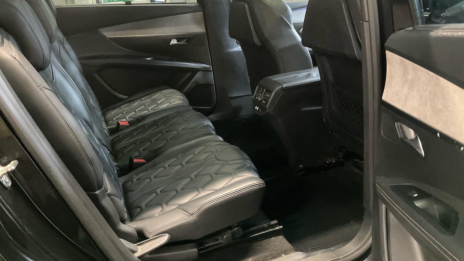 Used Peugeot 5008 for sale - 77236211: Photo 6