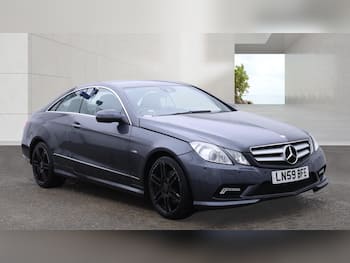 Used Mercedes-Benz E Class 2009 for sale - 79729049: Photo