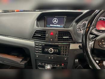 Used Mercedes-Benz E Class 2009 for sale - 79729049: Photo