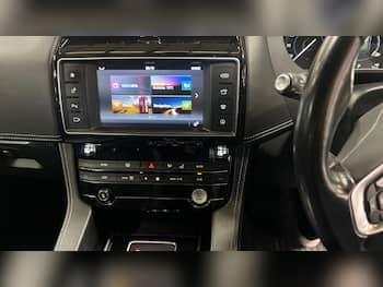 Used Jaguar F-Pace 2017 for sale - 79729037: Photo