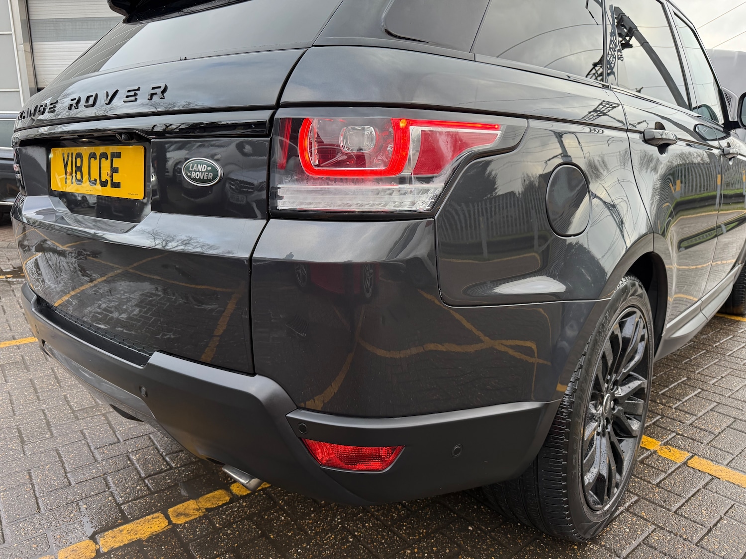 Used Land Rover Range Rover Sport 2017 for sale - 76638004: Photo 22