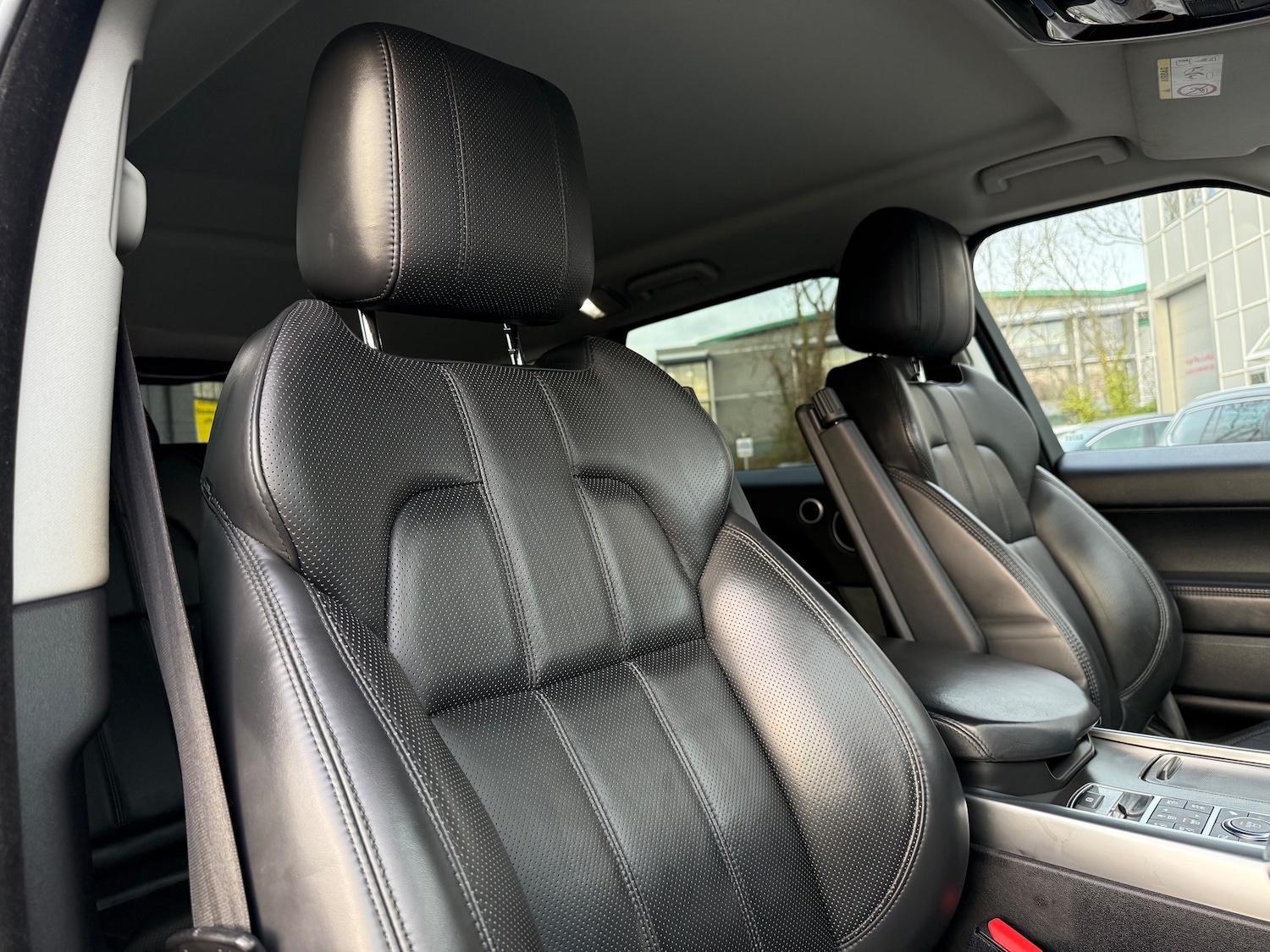 Used Land Rover Range Rover Sport 2017 for sale - 76638004: Photo 27