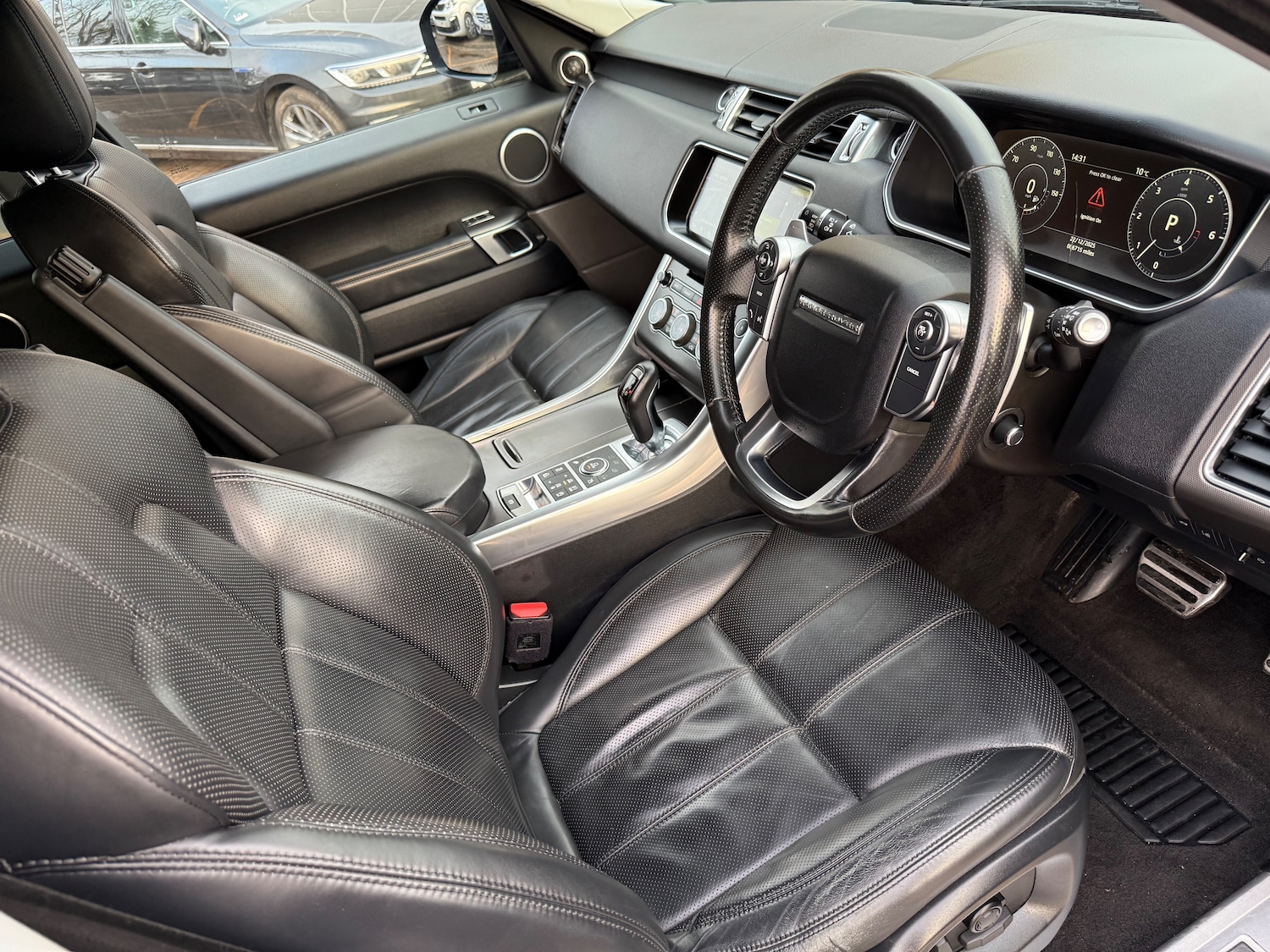 Used Land Rover Range Rover Sport 2017 for sale - 76638004: Photo 28