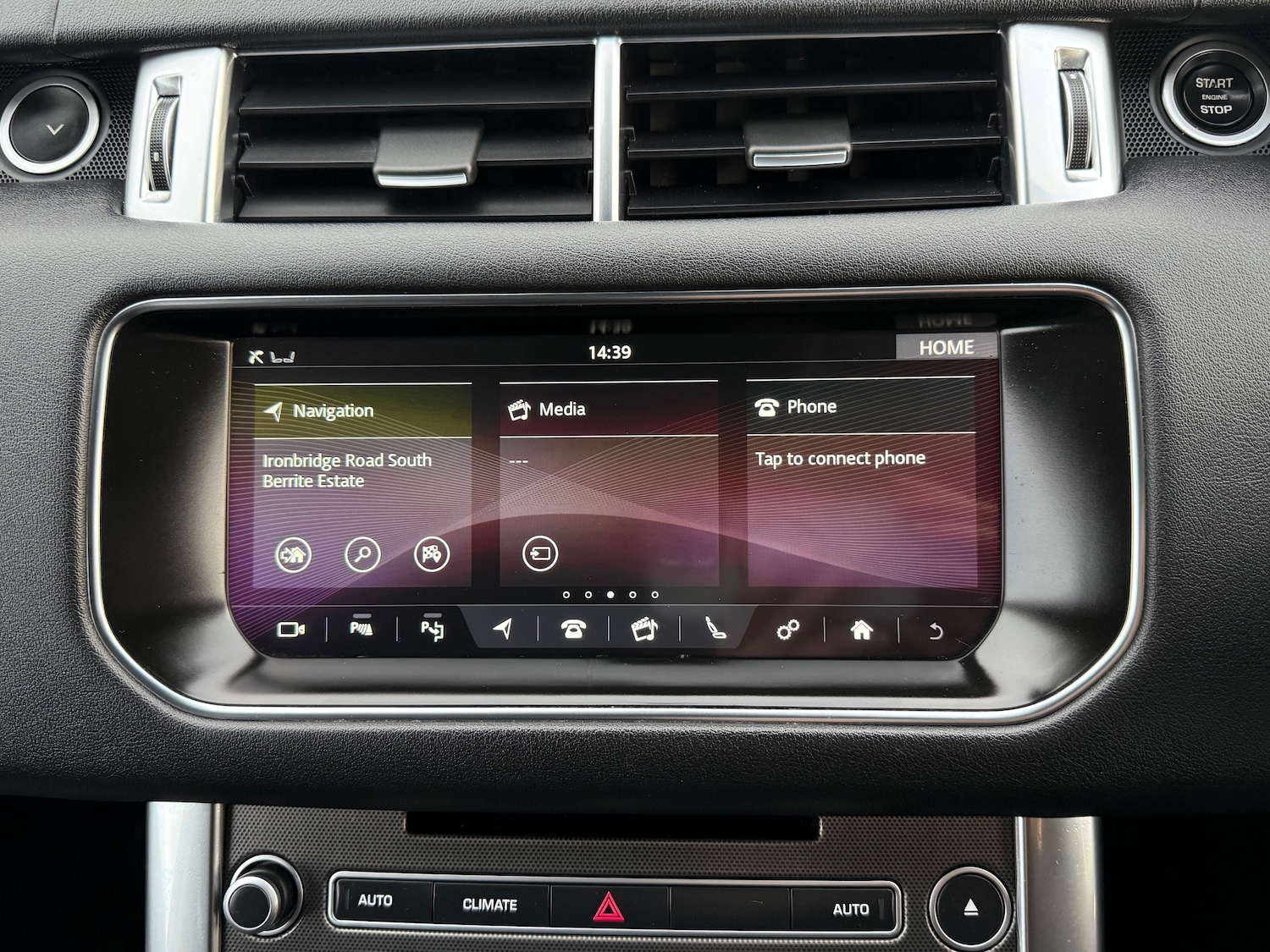 Used Land Rover Range Rover Sport 2017 for sale - 76638004: Photo 40