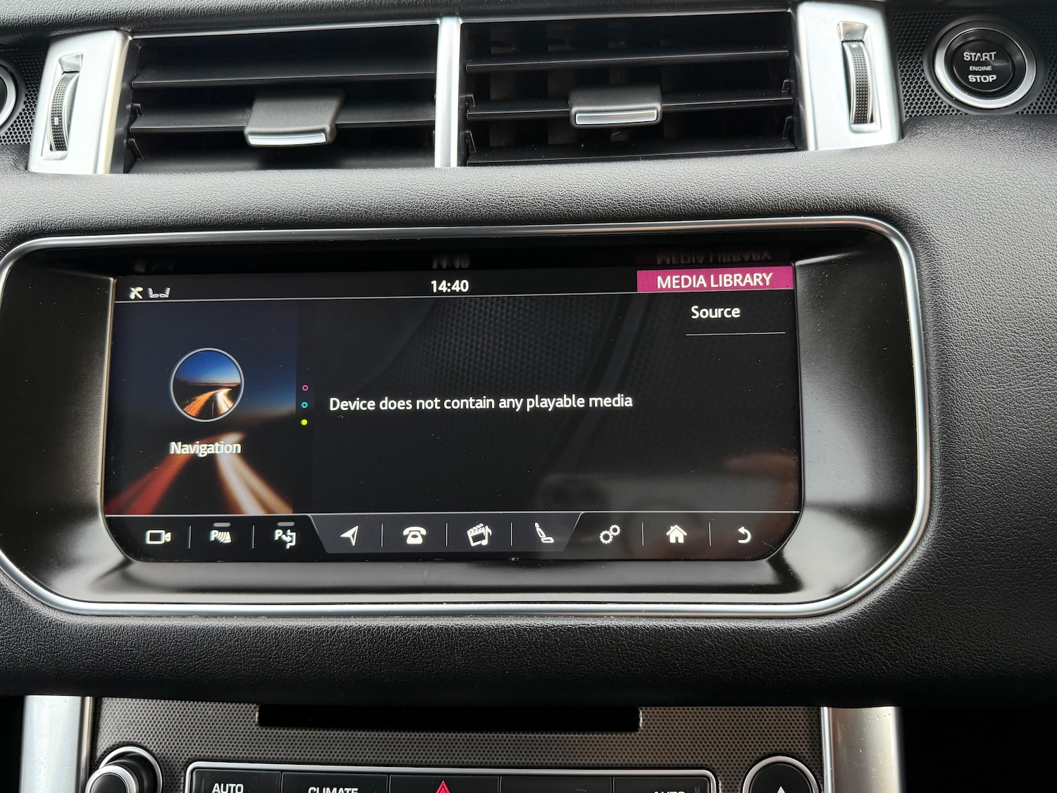 Used Land Rover Range Rover Sport 2017 for sale - 76638004: Photo 45