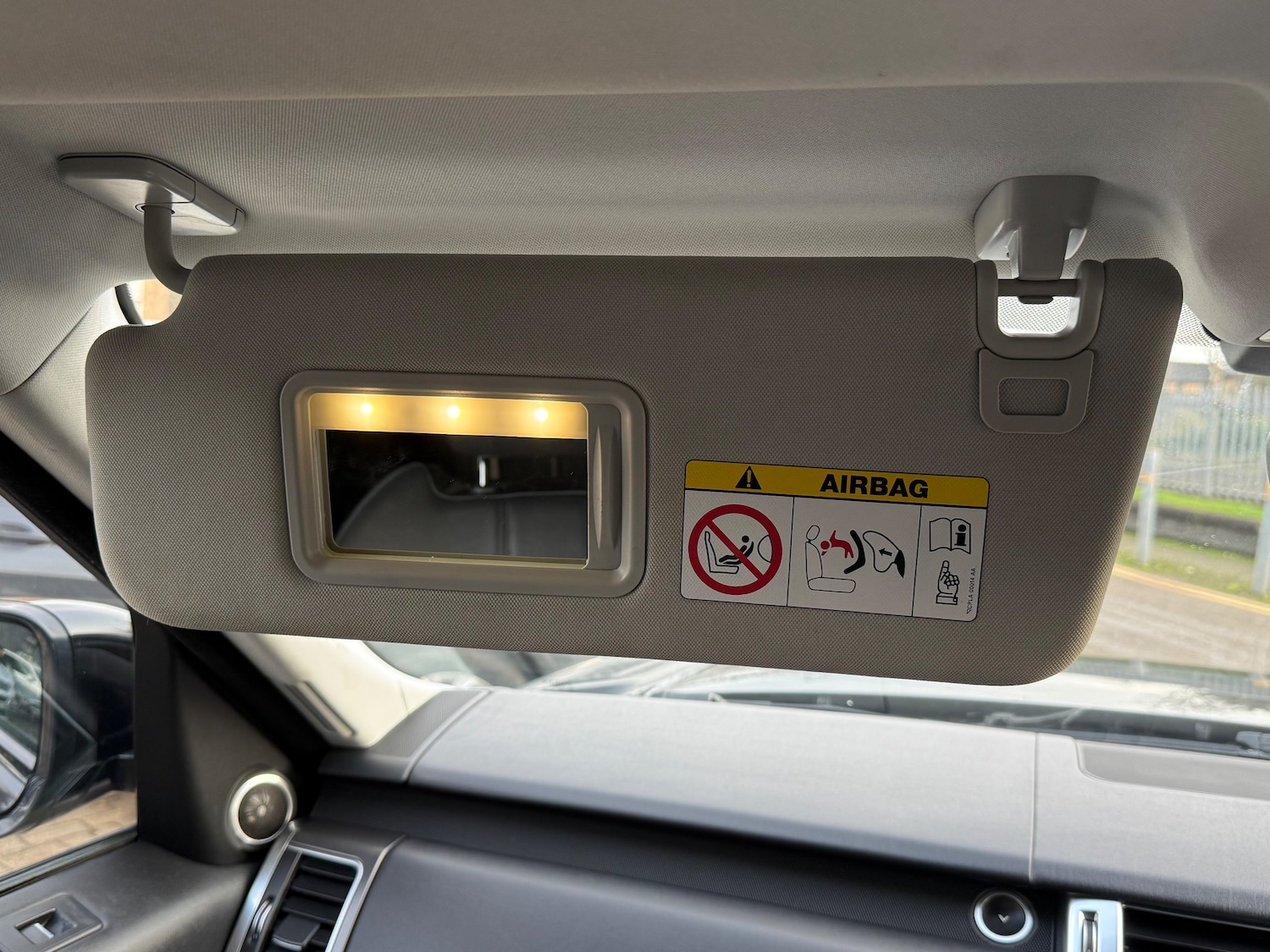 Used Land Rover Range Rover Sport 2017 for sale - 76638004: Photo 61