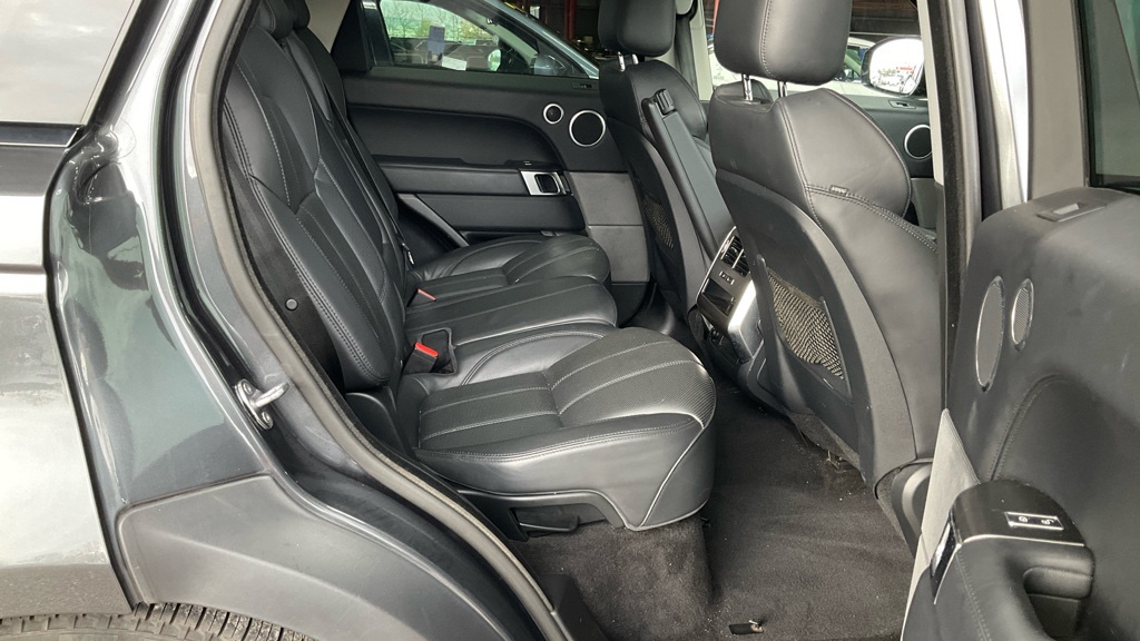 Used Land Rover Range Rover Sport 2017 for sale - 76638004: Photo 7