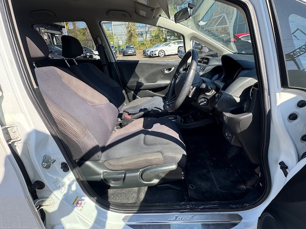 Used Honda Jazz 2013 for sale - 75681489: Photo 21