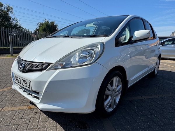 Used Honda Jazz 2013 for sale - 75681489: Photo 6