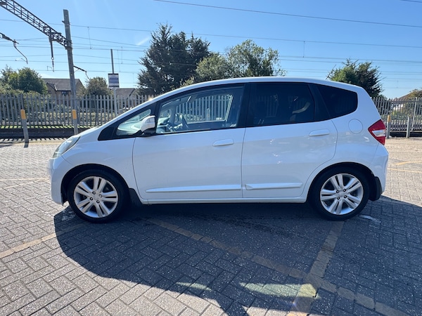 Used Honda Jazz 2013 for sale - 75681489: Photo 7
