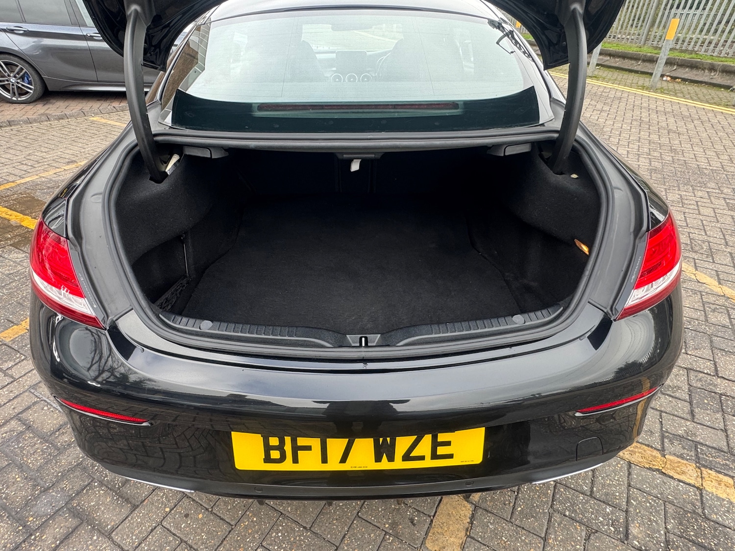 Used Mercedes-Benz C Class 2017 for sale - 76395586: Photo 17